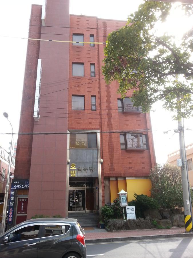 Jeju Brd Hotel Екстериор снимка